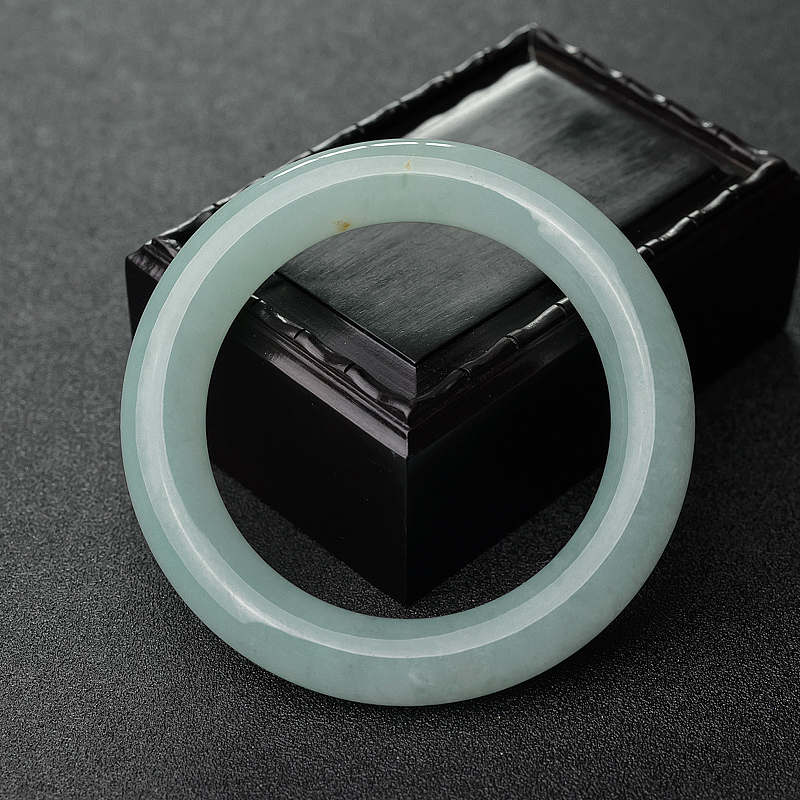 57#糯种翡翠圆镯-红掌柜