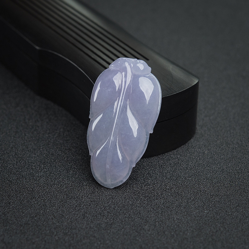 糯种翡翠叶子吊坠-红掌柜