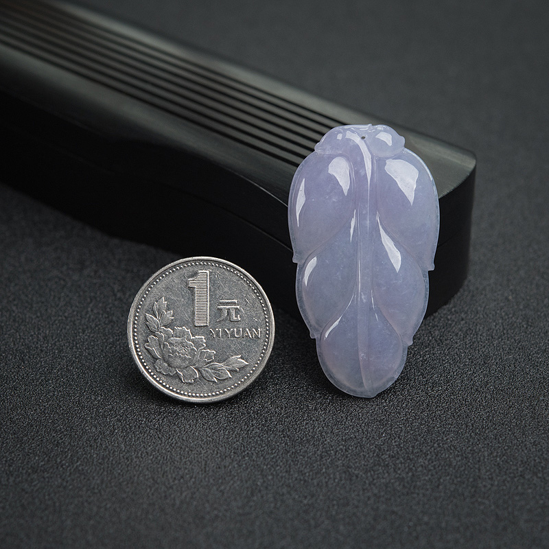 天然翡翠叶子吊坠-红掌柜