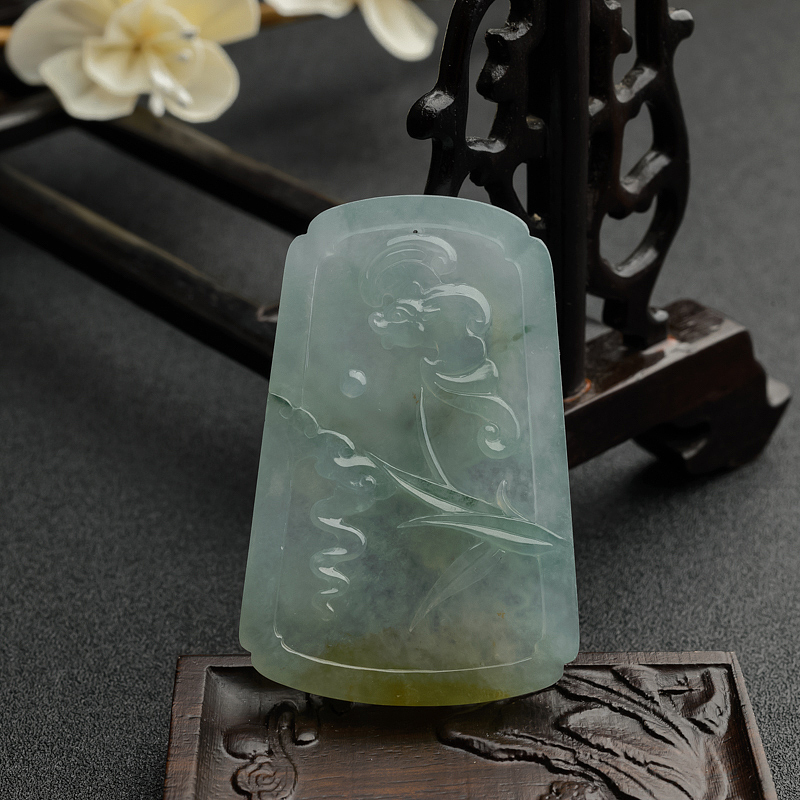 缅甸冰糯种飘黄翡翡翠龙牌吊坠-红掌柜