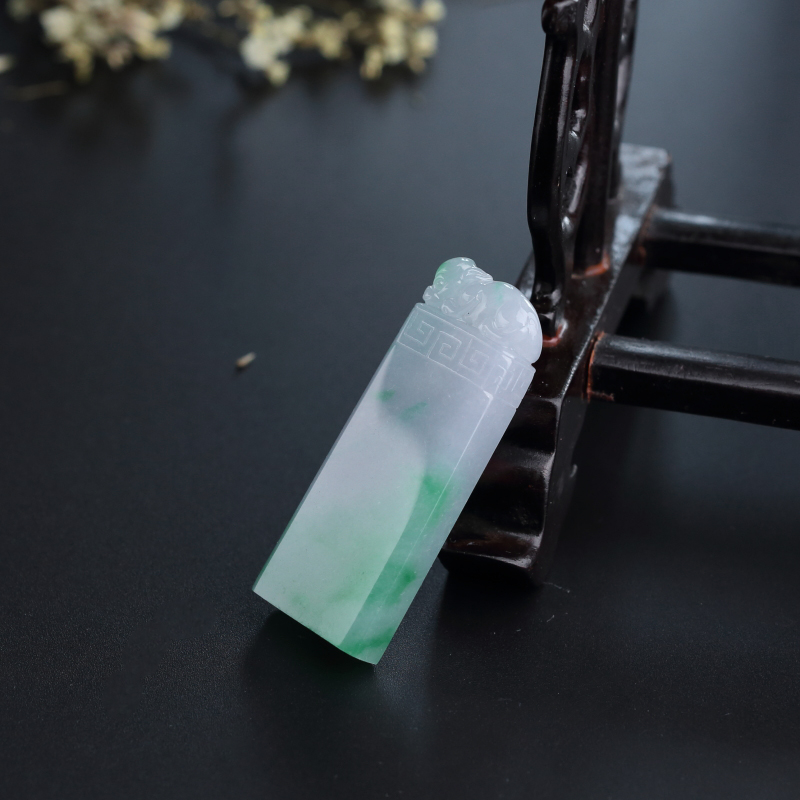 缅甸糯种飘绿翡翠貔貅福牌吊坠-红掌柜