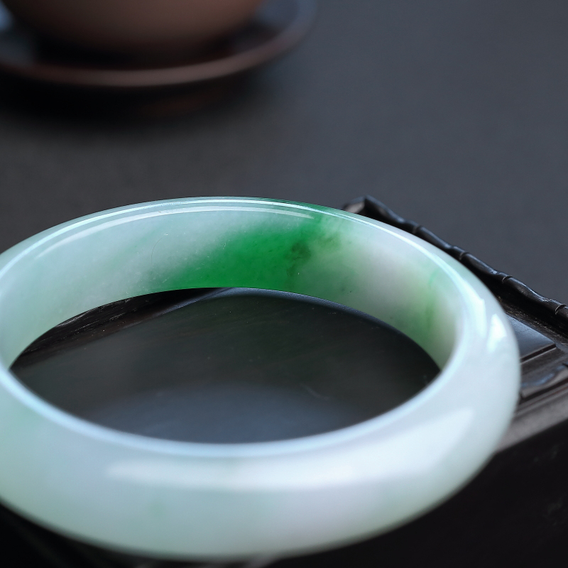 糯种翡翠手镯-红掌柜