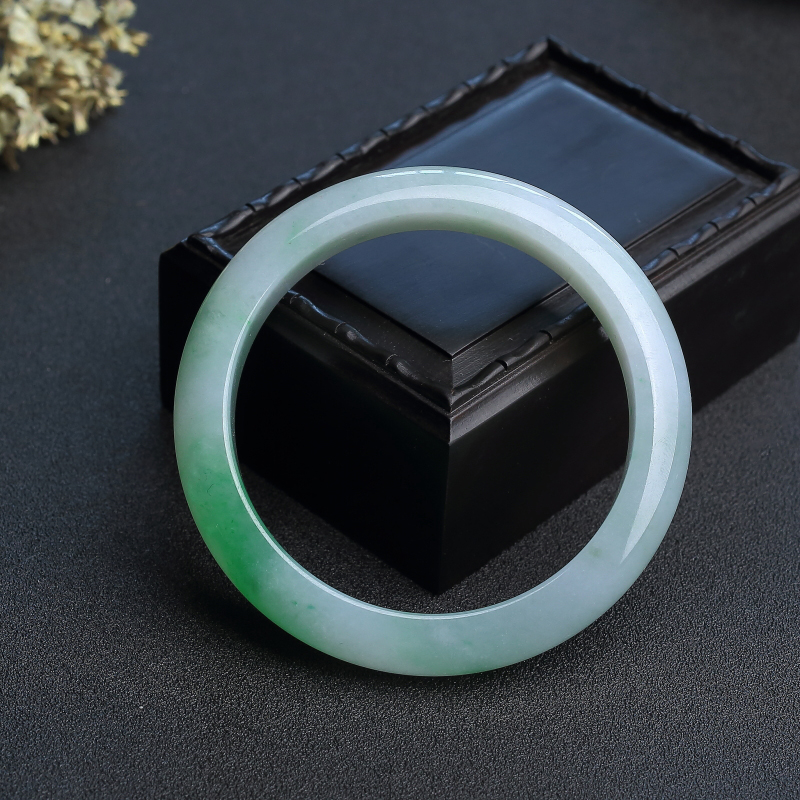 58#糯种飘绿翡翠手镯-红掌柜