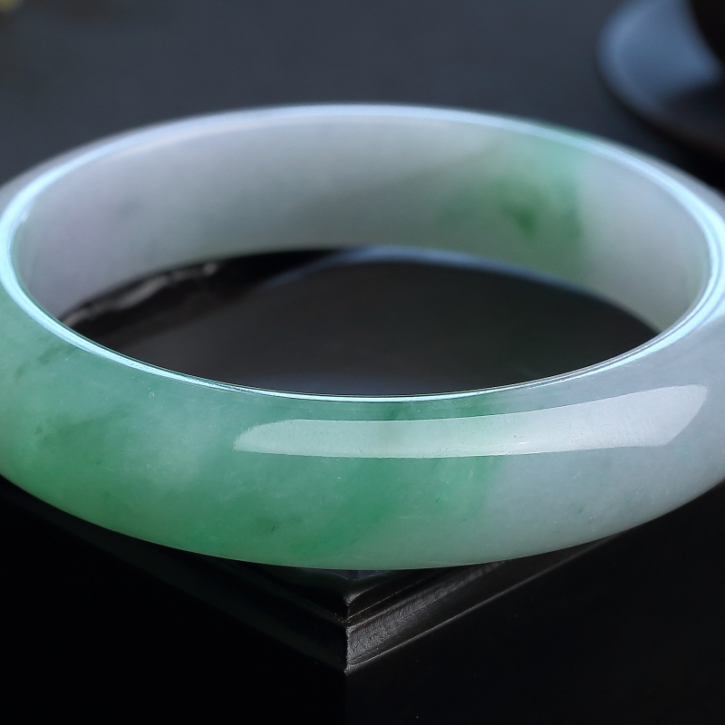 翡翠手镯-红掌柜