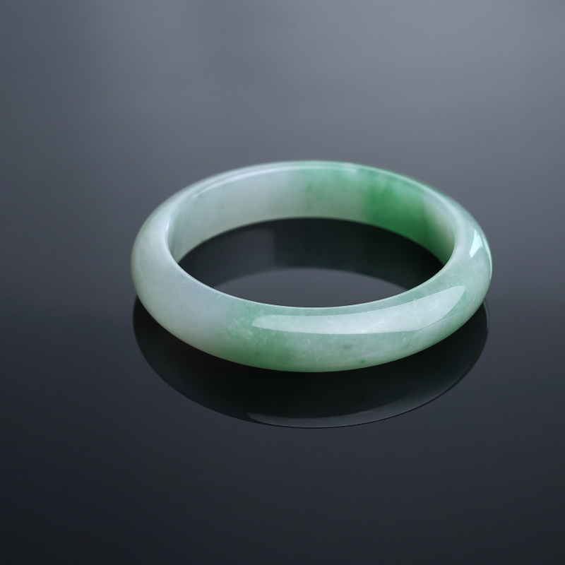 天然糯种飘绿翡翠手镯 - 红掌柜