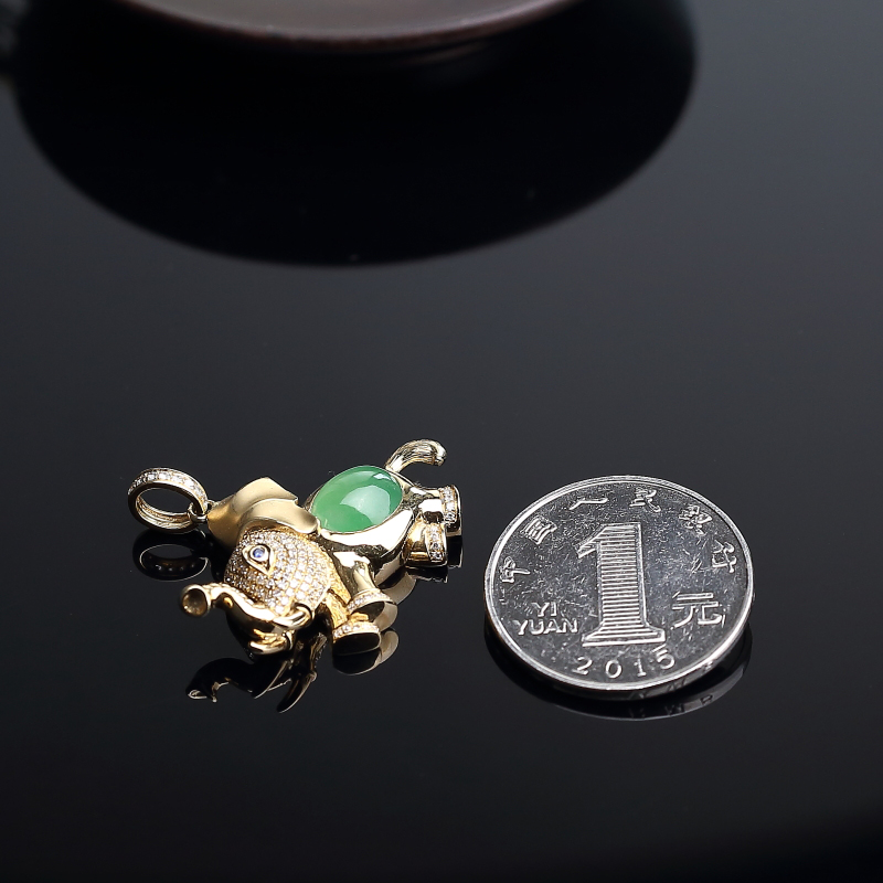 黄阳绿翡翠吊坠 - 红掌柜