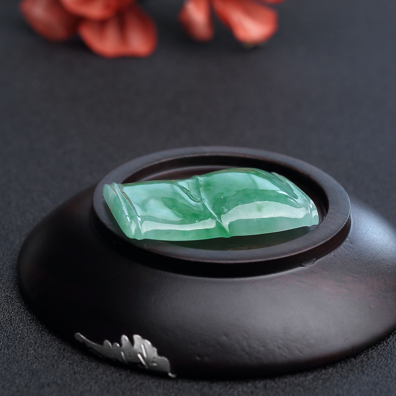 缅甸天然糯种苹果绿翡翠吊坠-红掌柜