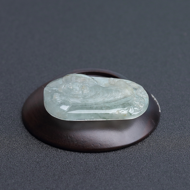 缅甸天然冰种翡翠虎虎生气吊坠-红掌柜