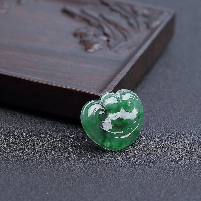 缅甸糯冰种飘花翡翠如意吊坠-红掌柜