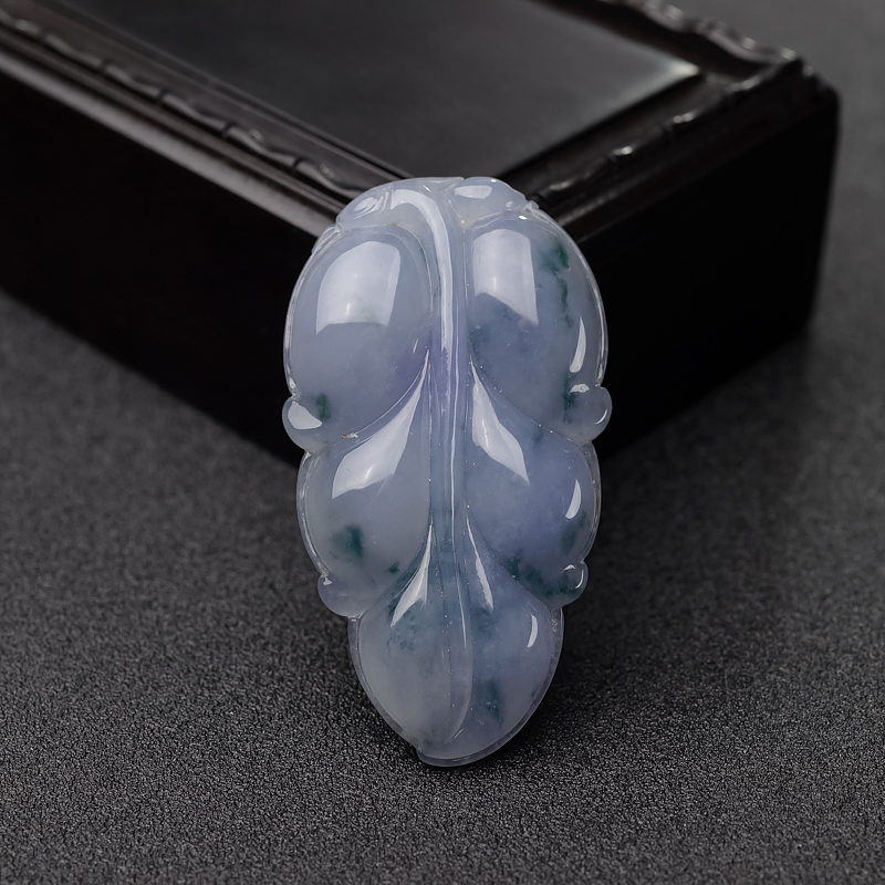 缅甸天然糯种飘花翡翠叶子吊坠-红掌柜