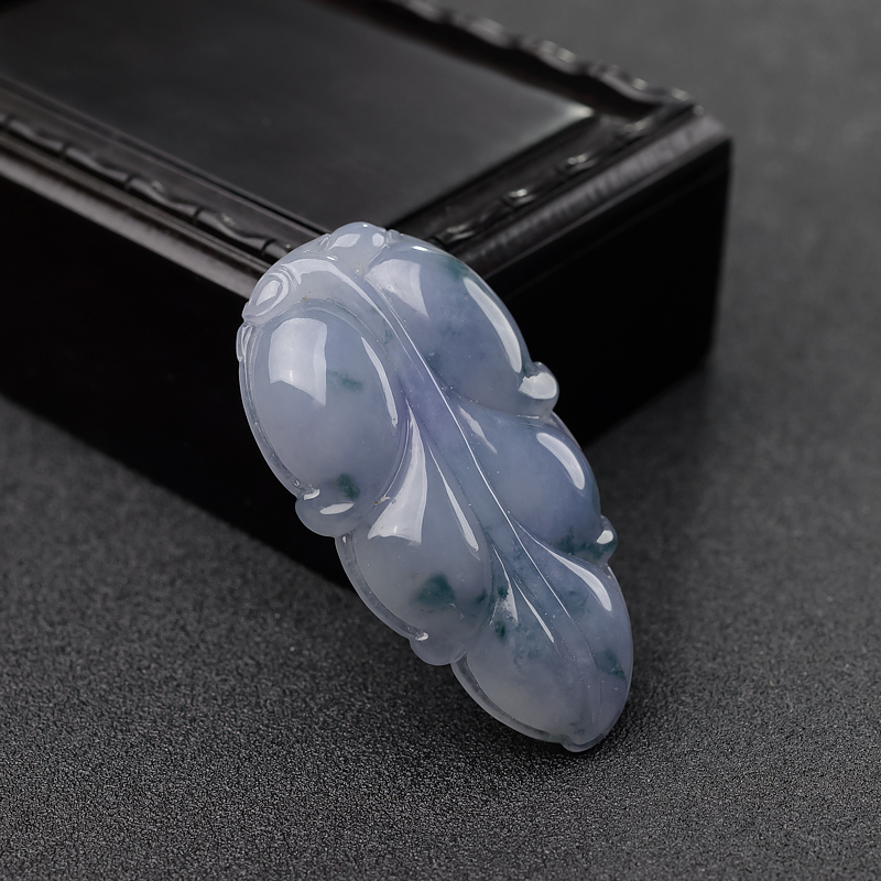 缅甸糯种飘花翡翠叶子吊坠-红掌柜