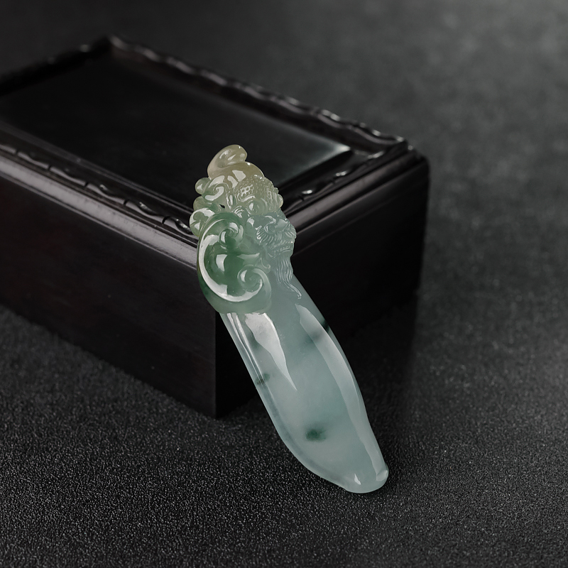 缅甸糯冰种飘花翡翠龙头吊坠-红掌柜