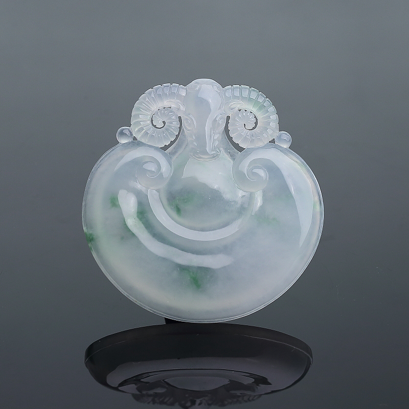 糯冰种飘翠翡翠洋洋得意吊坠-红掌柜