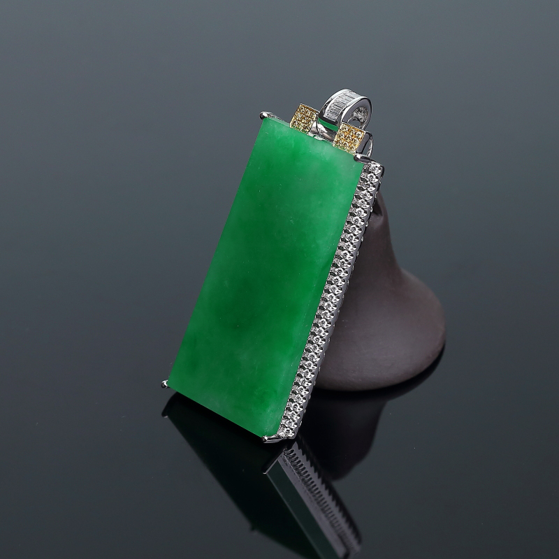 糯种阳绿翡翠无事牌吊坠-红掌柜