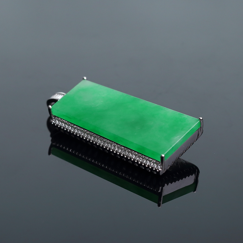 天然糯种阳绿翡翠无事牌吊坠-红掌柜