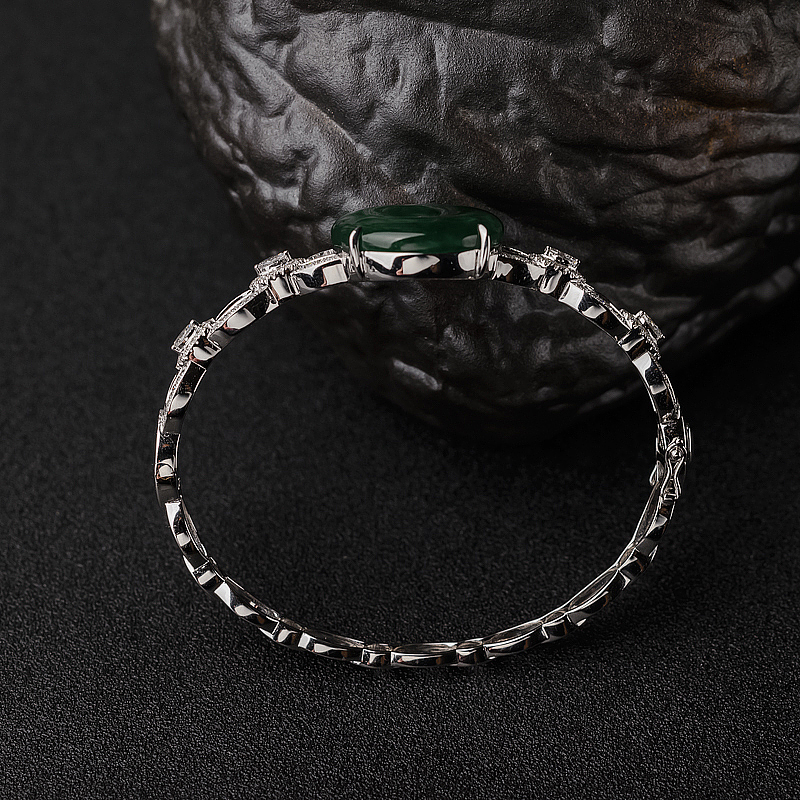 18K金镶钻翠色翡翠手镯-红掌柜