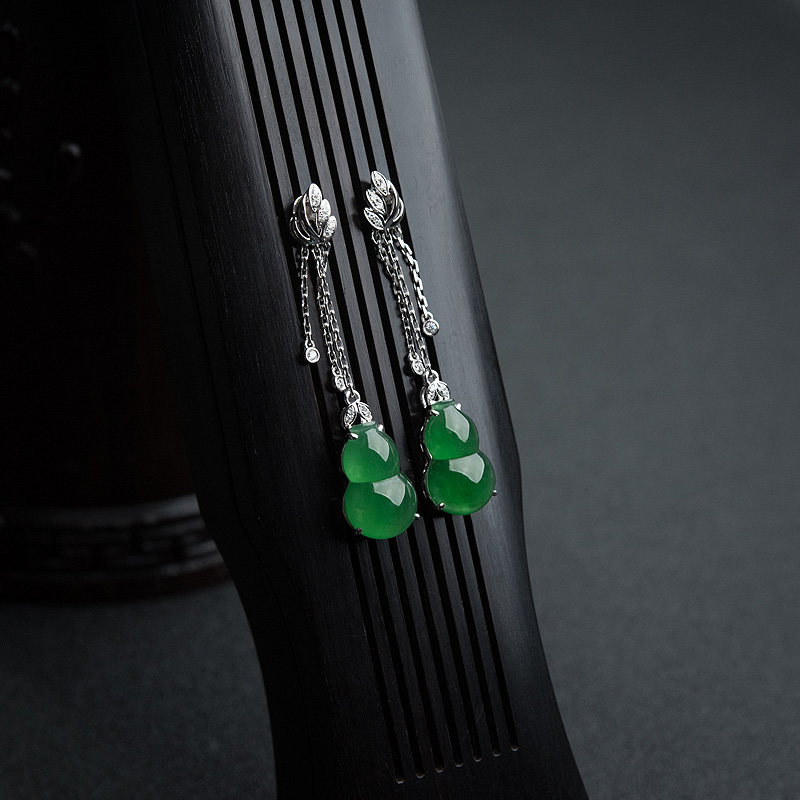 天然18K金镶钻糯冰种翠色翡翠葫芦耳坠-红掌柜