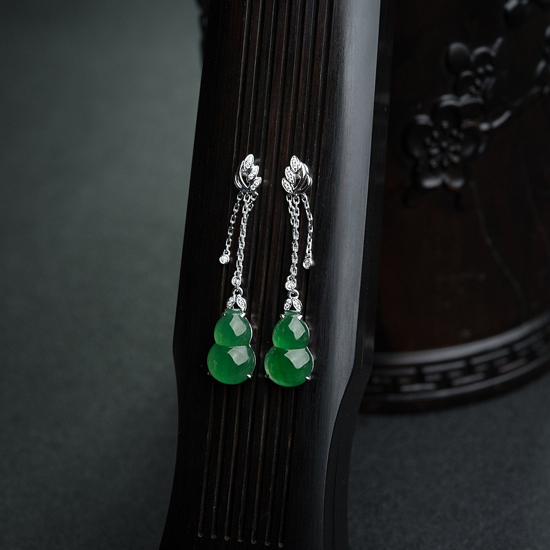 缅甸18K金镶钻糯冰种翠色翡翠葫芦耳坠-红掌柜