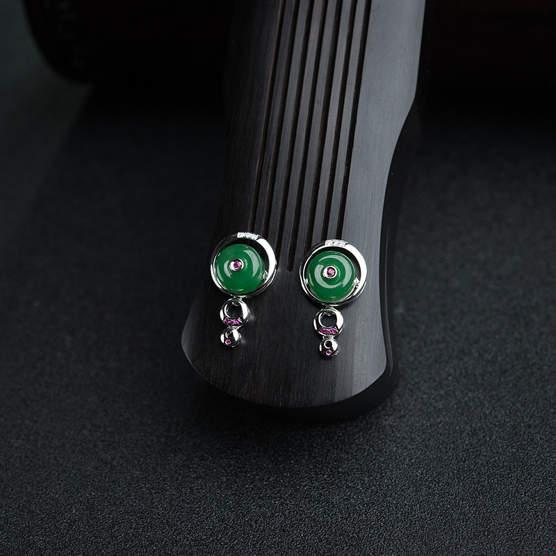 缅甸18K金镶钻糯种翠色翡翠耳钉-红掌柜