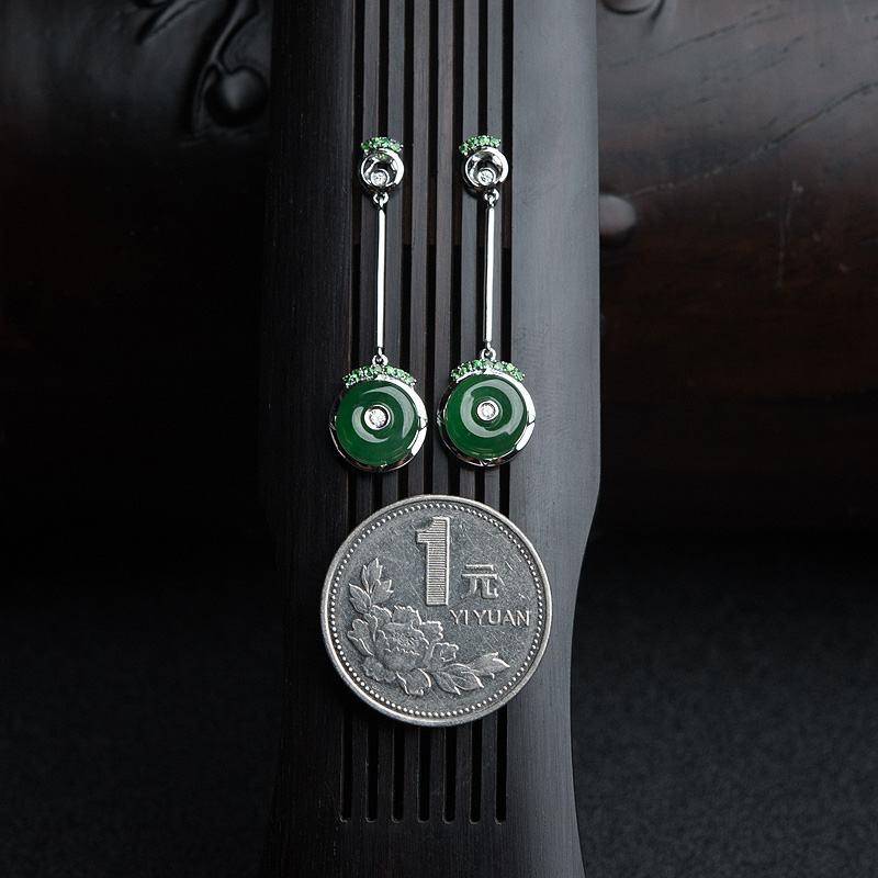 糯种翡翠耳坠-红掌柜