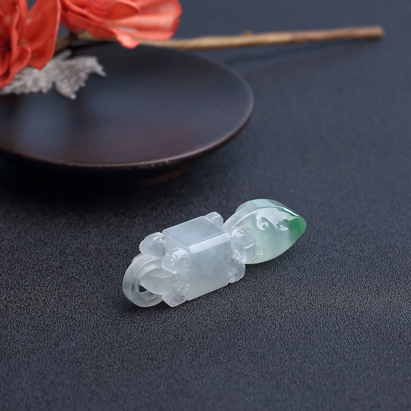 缅甸天然冰糯种飘绿翡翠 - 红掌柜