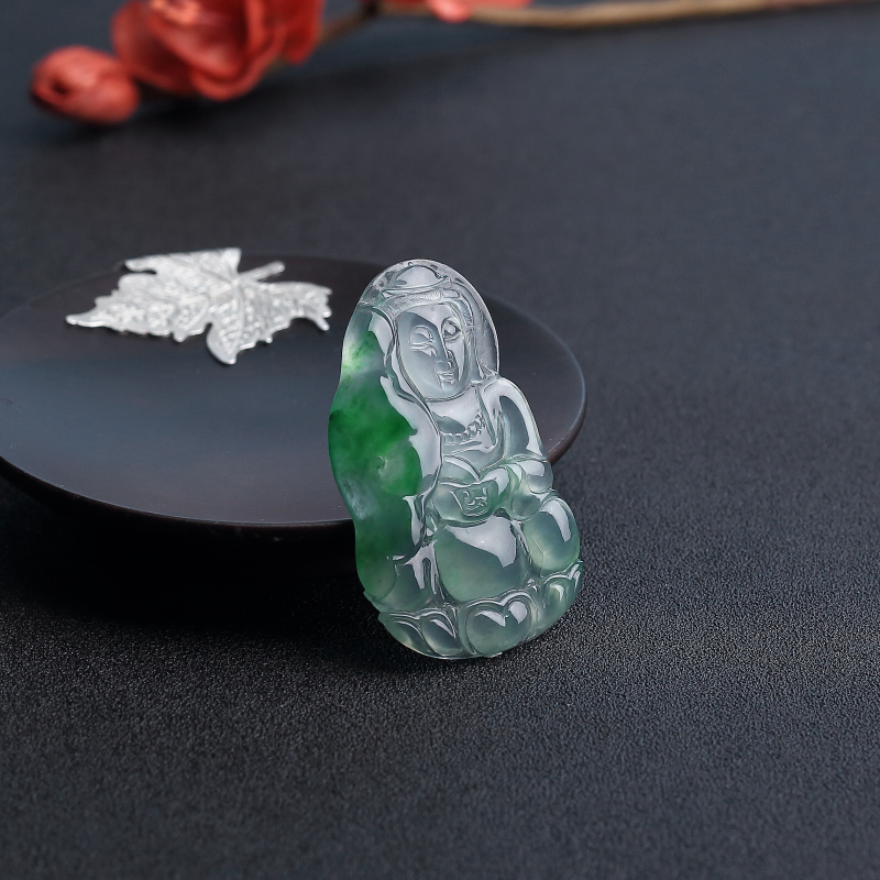 天然冰种飘绿翡翠观音吊坠 - 红掌柜
