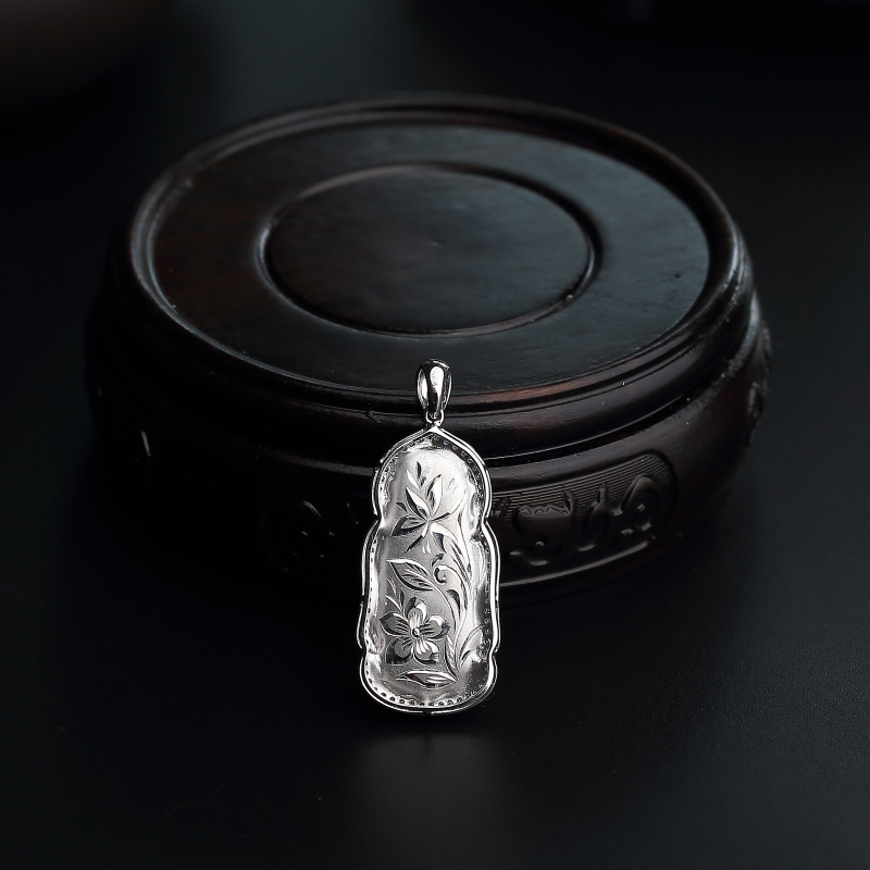 18K金镶缅甸满绿翡翠佛吊坠-红掌柜