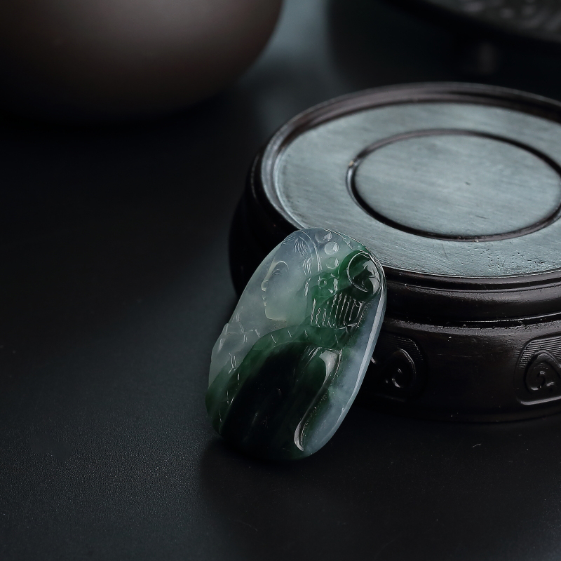 缅甸冰糯种飘浓绿翡翠美女吊坠-红掌柜