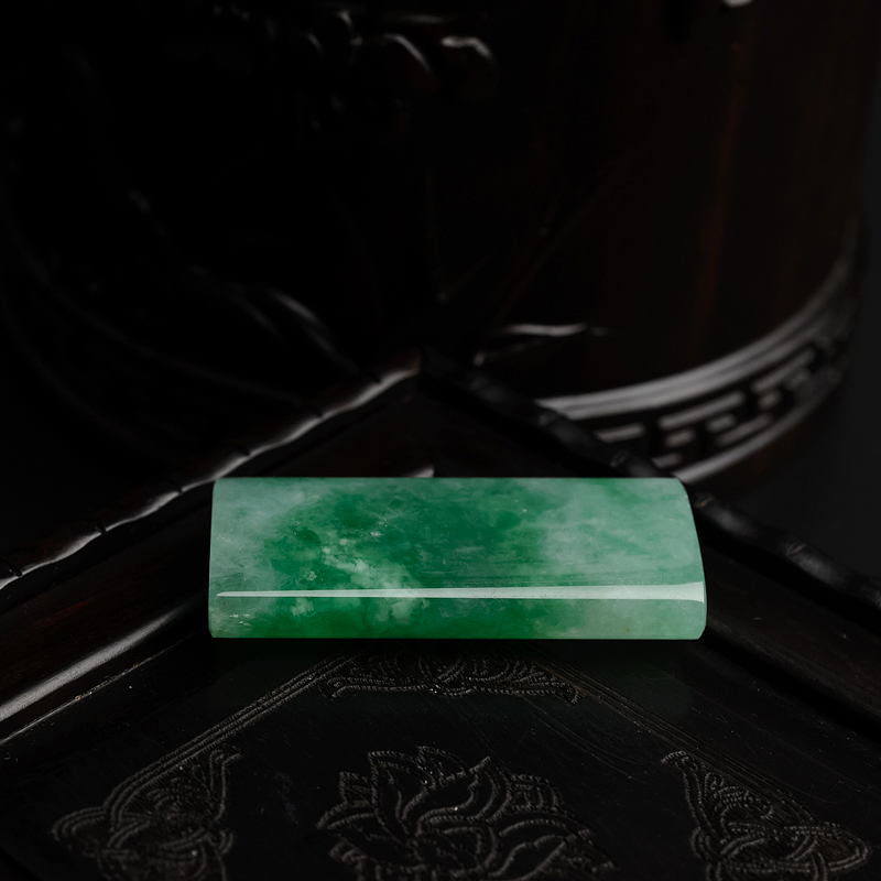 糯种翡翠无事牌吊坠-红掌柜