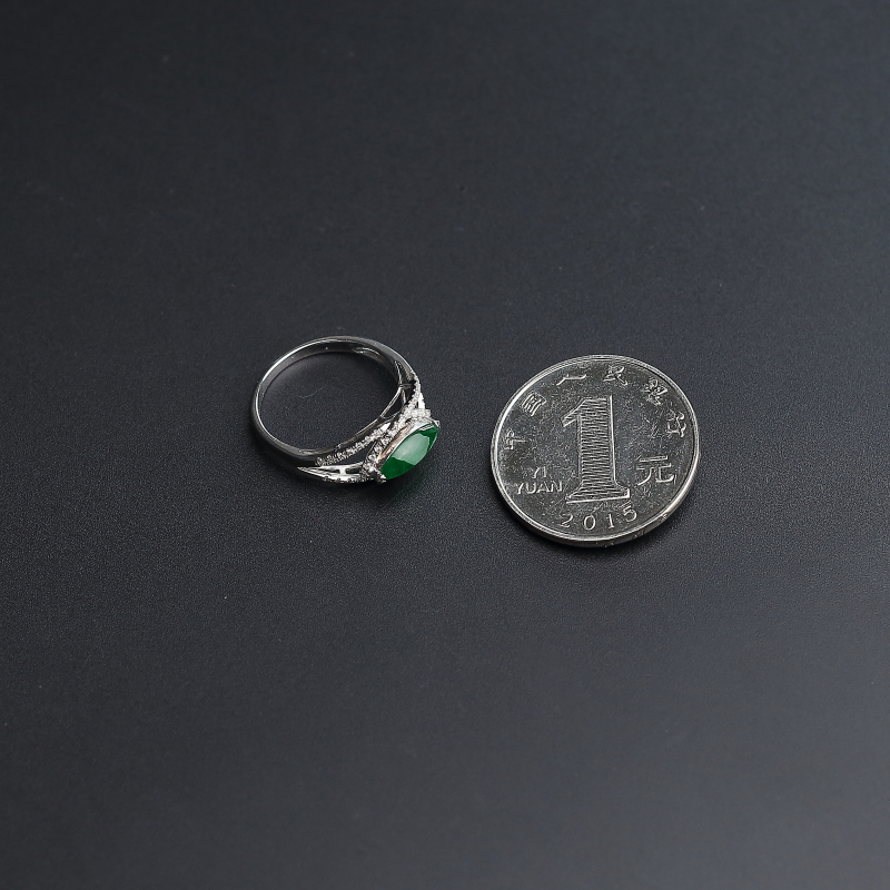 天然冰糯种阳绿翡翠 - 红掌柜