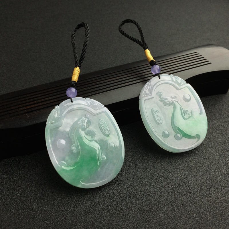 天然糯种飘绿翡翠古龙凤吊坠 - 红掌柜