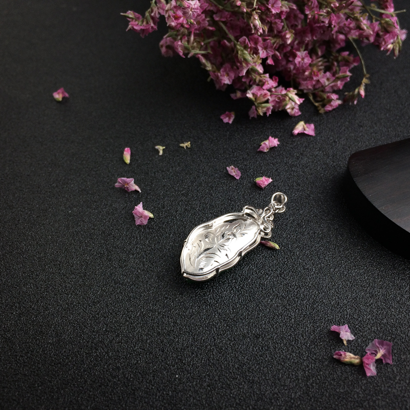 18K金镶冰糯种飘绿翡翠吊坠 - 红掌柜