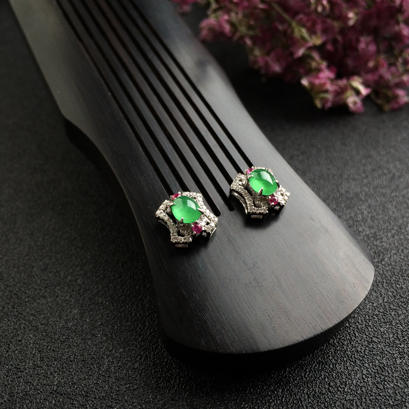 冰糯种阳绿翡翠耳钉 - 红掌柜