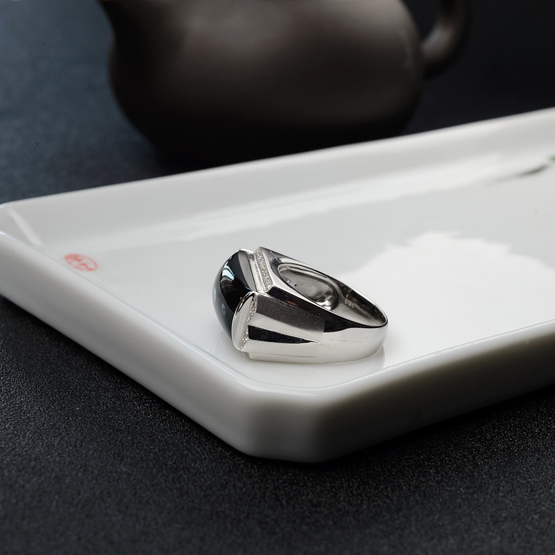 18K金镶钻缅甸冰糯种墨翠戒指-红掌柜