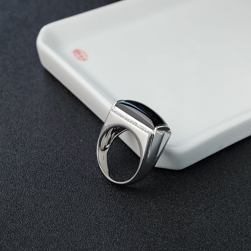 18K金镶钻缅甸天然墨翠戒指-红掌柜