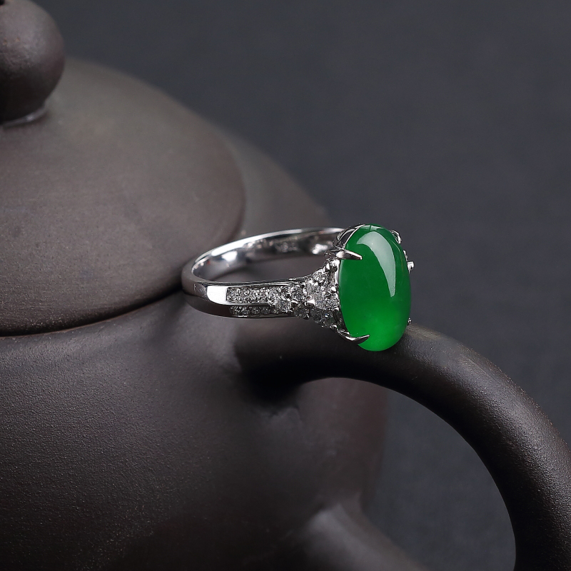 缅甸天然糯冰种阳绿翡翠戒指-红掌柜