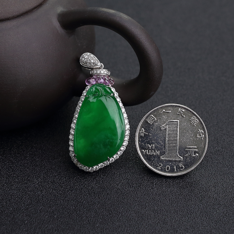 糯冰种翠色翡翠福瓜吊坠-红掌柜
