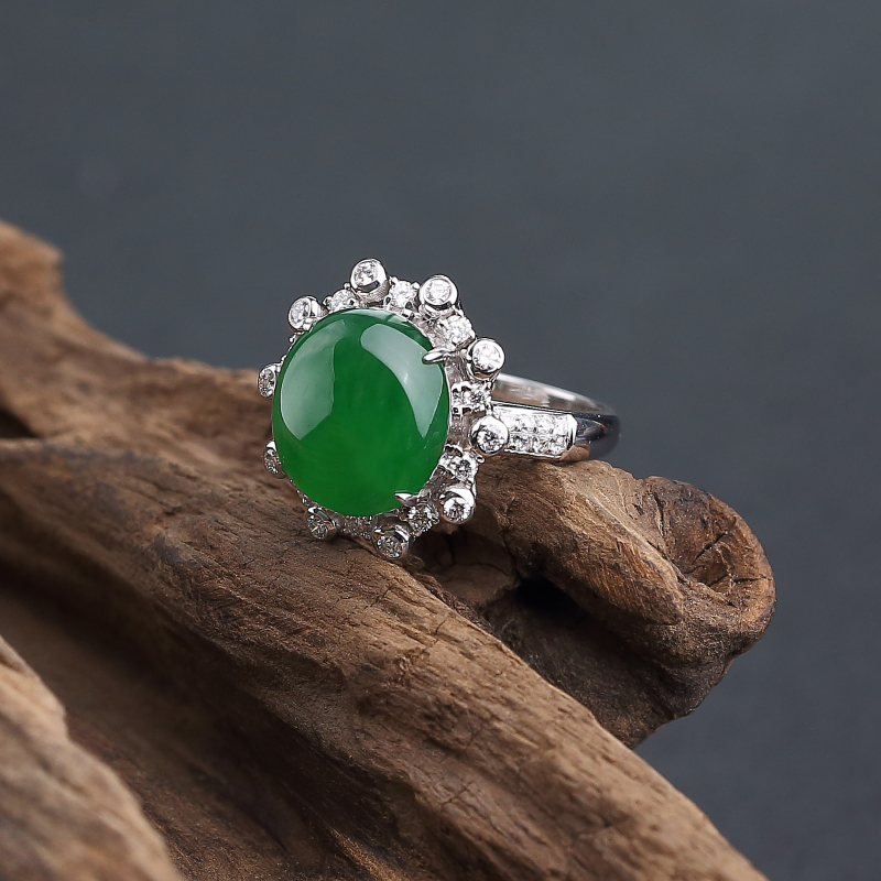 18K金镶钻糯冰种翠色翡翠戒指-红掌柜