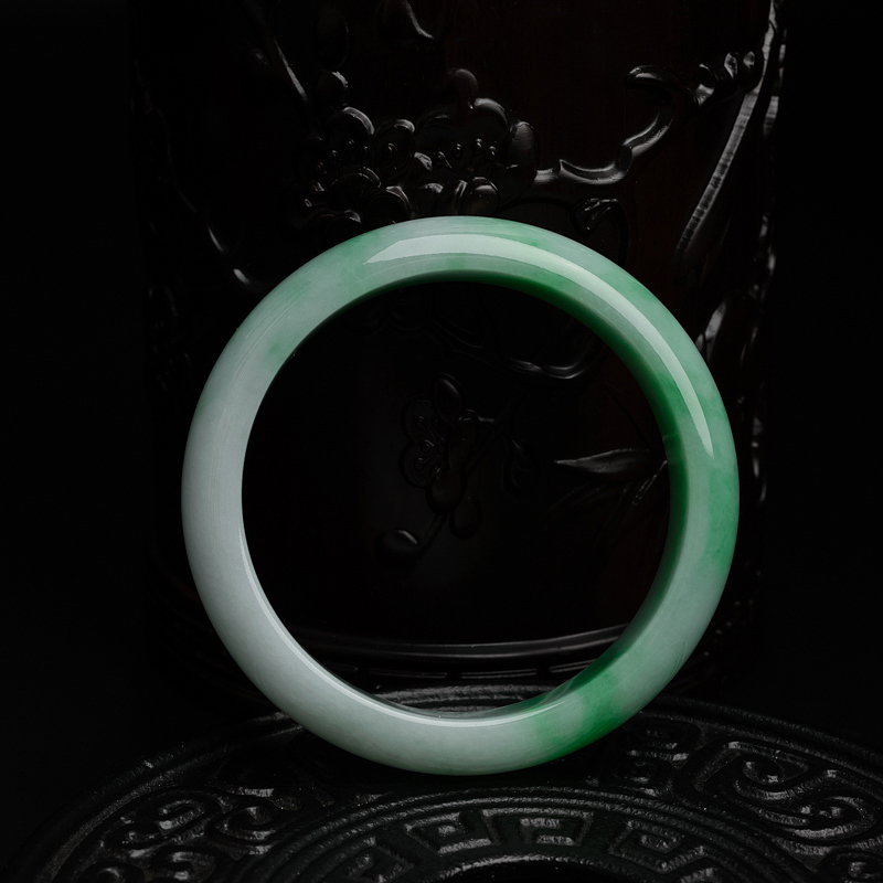 58.5#糯种飘绿翡翠手镯-红掌柜