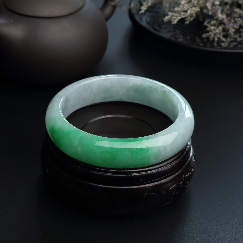 A货翡翠手镯-红掌柜