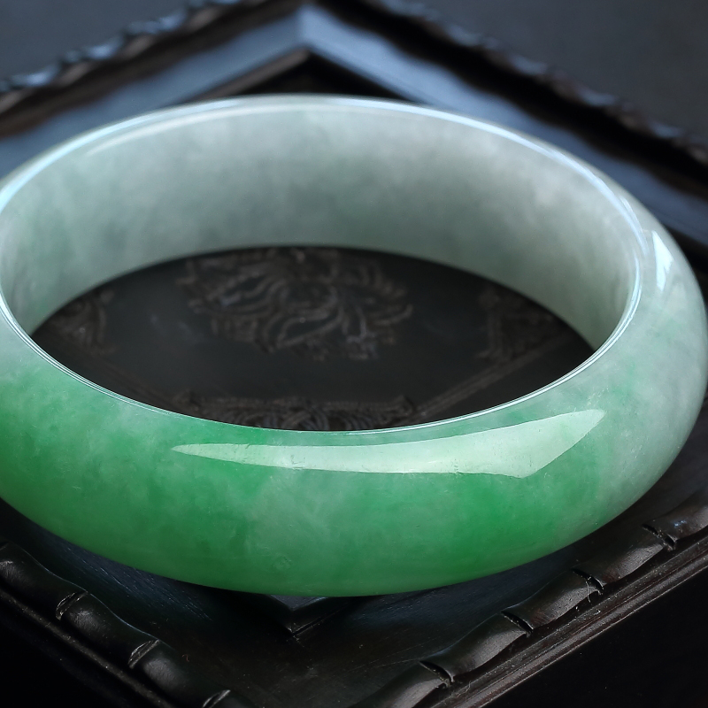 53#缅甸天然糯种翡翠手镯-红掌柜