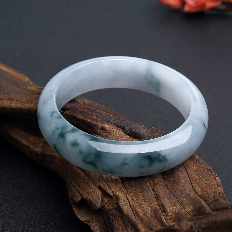 天然糯种翡翠手镯-红掌柜