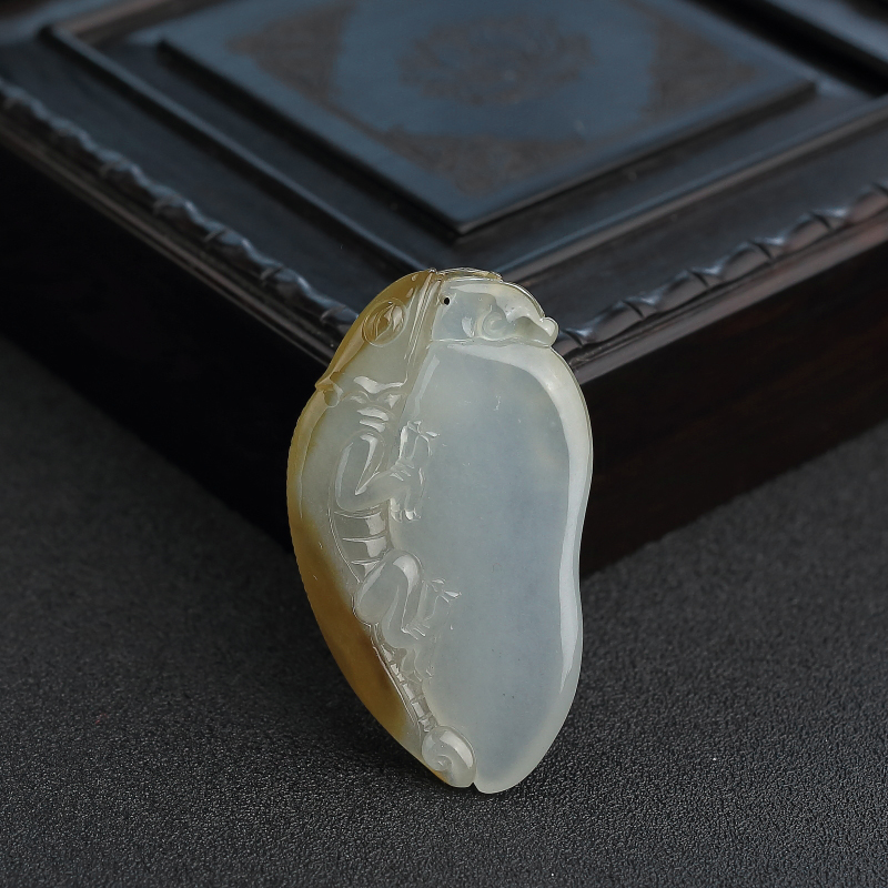 缅甸天然飘黄翡福瓜吊坠-红掌柜