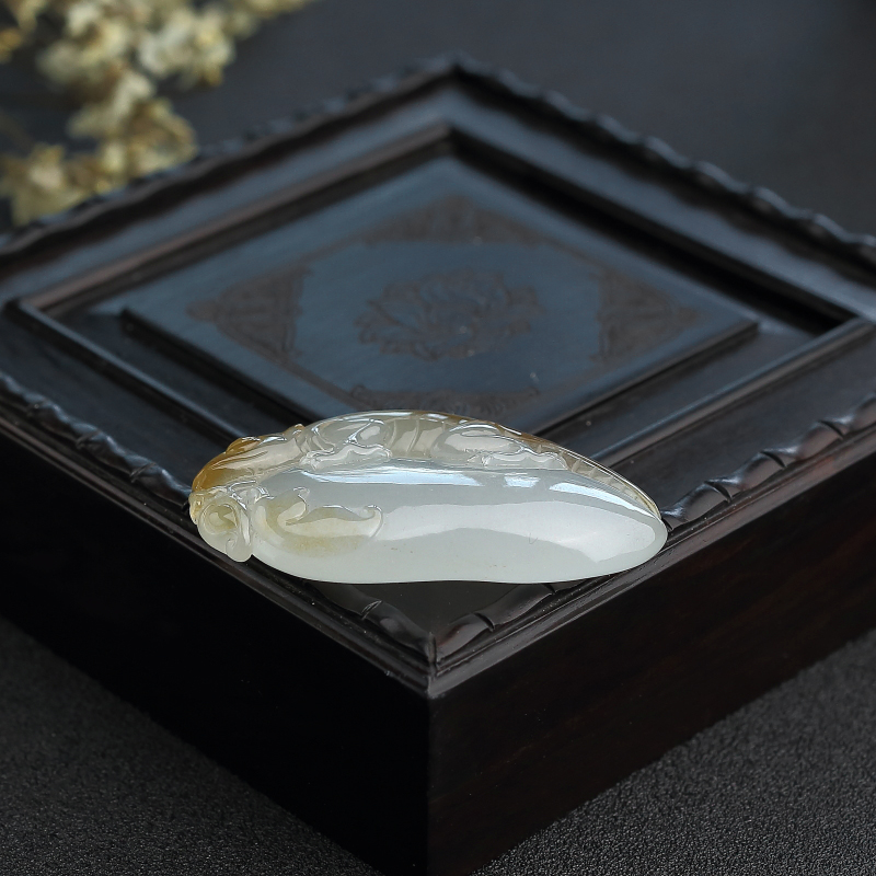 缅甸飘黄翡福瓜吊坠-红掌柜