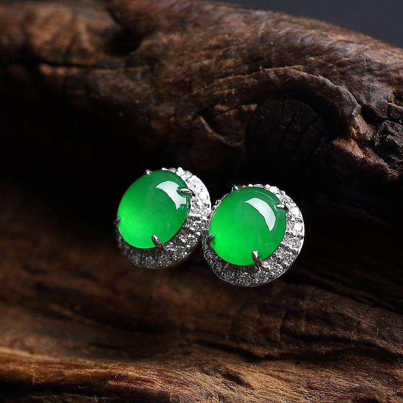 阳绿翡翠耳钉-红掌柜