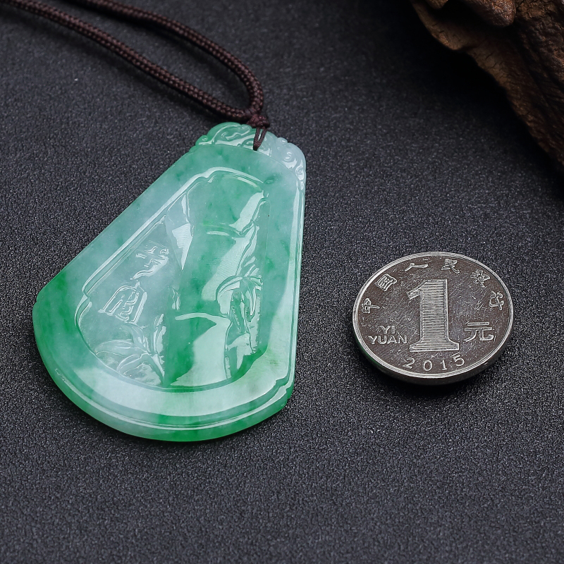 天然翡翠竹报平安吊坠-红掌柜