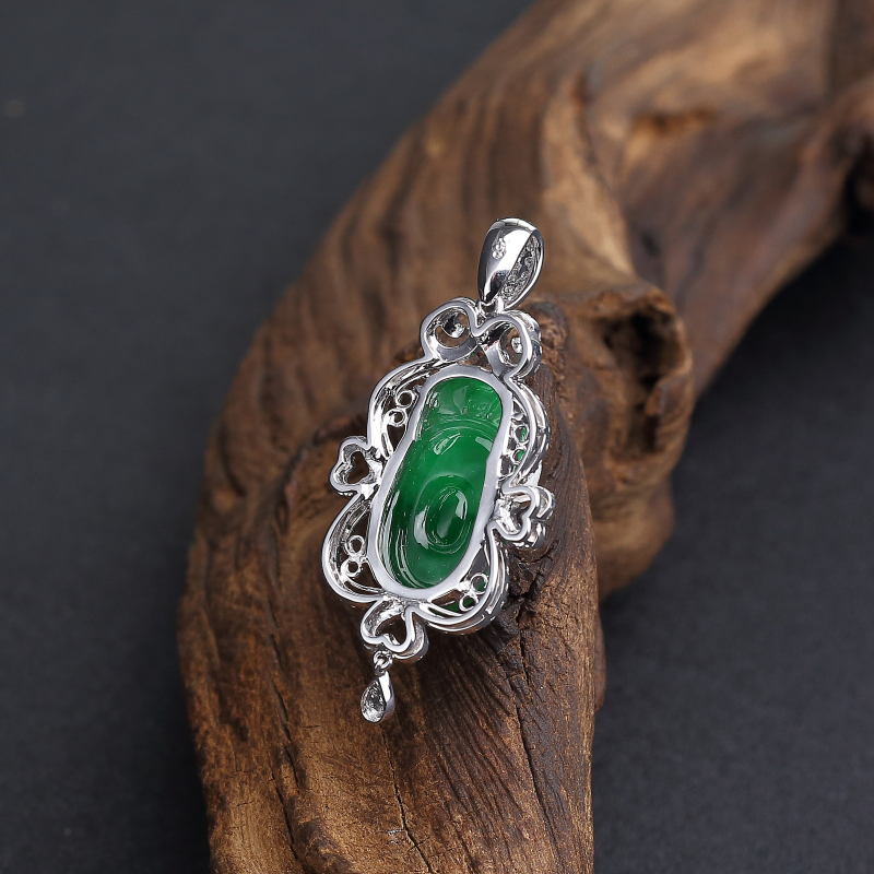 18k镶糯种翡翠福贝吊坠-红掌柜