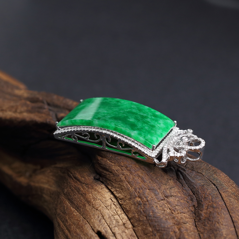 糯种翡翠吊坠-红掌柜