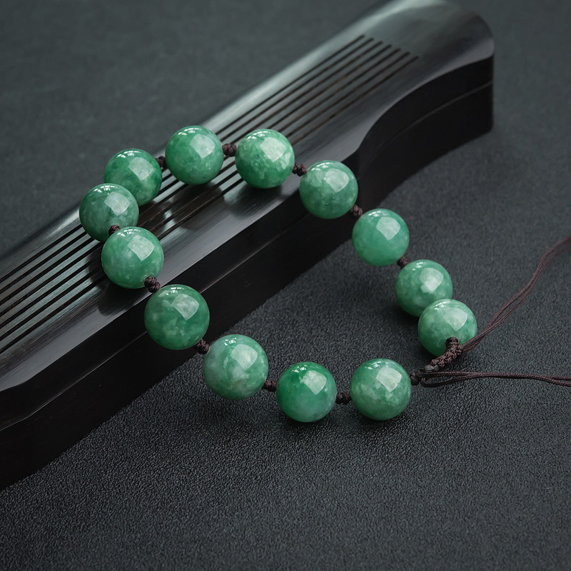 缅甸豆种豆绿翡翠单圈手串-红掌柜