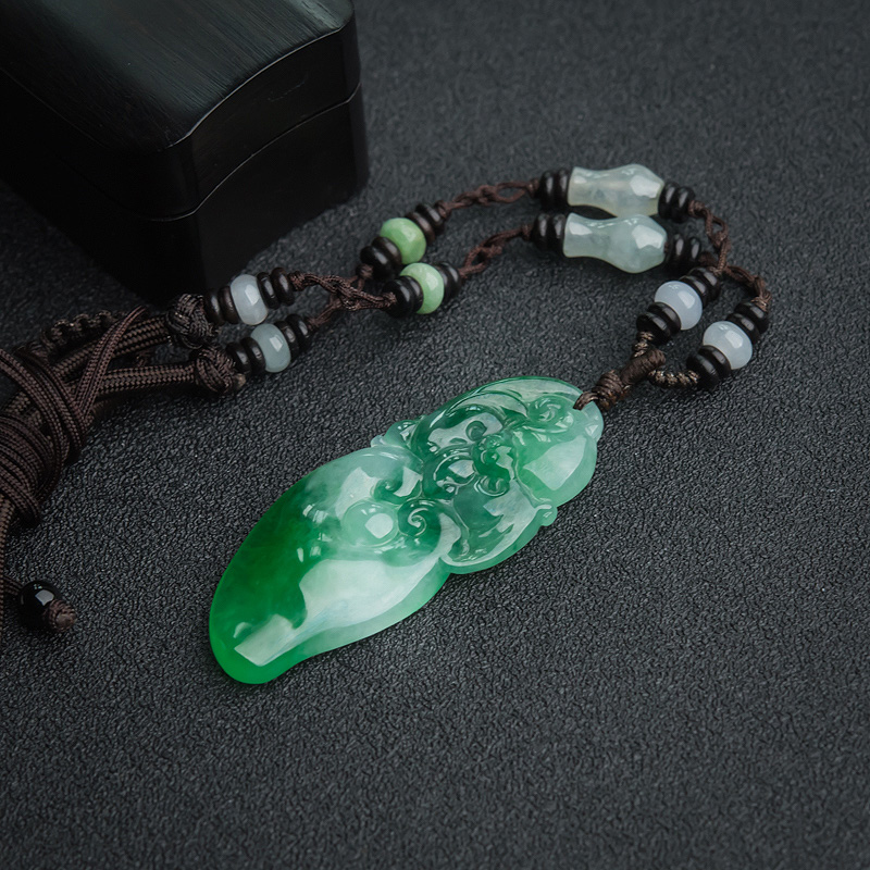 糯种飘翠翡翠如意吊坠-红掌柜